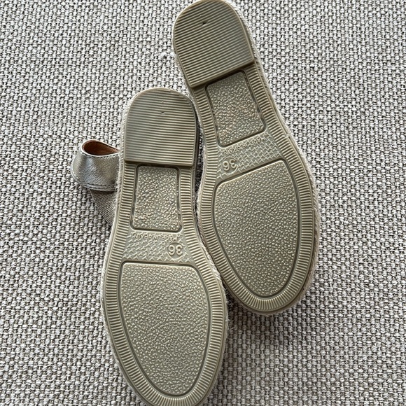 Tori Pons espadrilles purchased in Barcelona.  NWOT. Size 36 - Picture 2 of 4